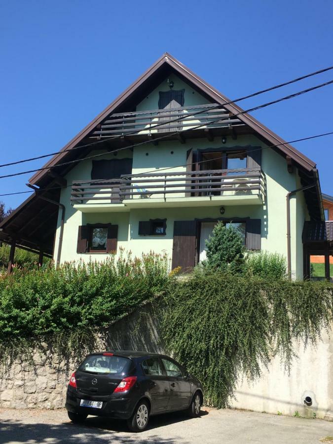 Apartments Vjeverica Zelin Mrzlovodicki Екстериор снимка